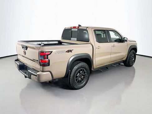 Used 2023 Nissan Frontier PRO-4X w/ Pro-4X Premium Package AWD/4WD image 7