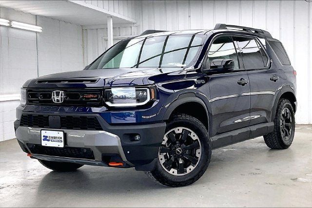 Certified 2026 Honda Passport TrailSport Elite image 2