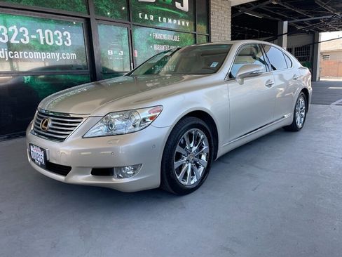 Used 2011 Lexus LS 460 image 1