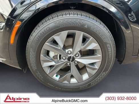 Used 2023 Kia Sportage SX image 14