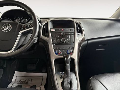 Used 2014 Buick Verano Leather FWD image 9