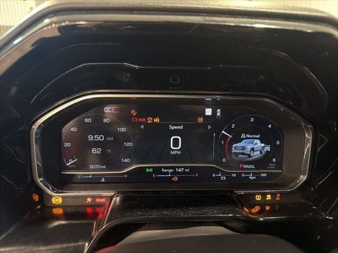 Used 2025 GMC Sierra 1500 Elevation image 20