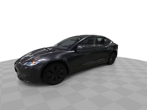 Used 2025 Tesla Model 3 Long Range RWD image 4