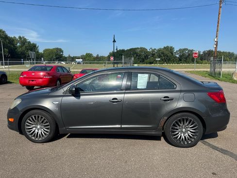 Used 2010 Suzuki Kizashi SLS AWD/4WD image 8