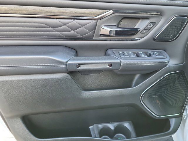 Used 2025 RAM 1500 Limited w/ Off Road Group AWD/4WD image 25