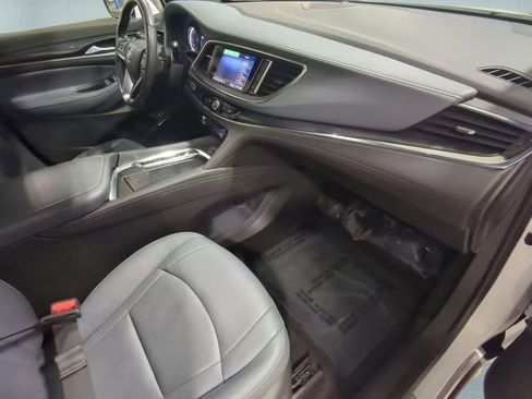 Used 2023 Buick Enclave Essence w/ Experience Buick Package image 28