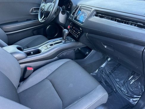 Used 2022 Honda HR-V EX image 33
