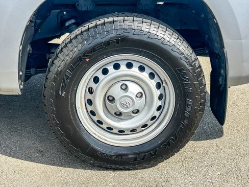 Used 2010 Toyota Tundra 2WD Double Cab image 11