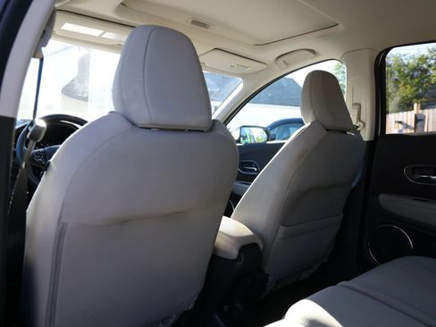 Used 2019 Honda HR-V EX image 23