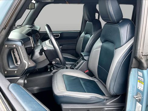 Used 2021 Ford Bronco First Edition AWD/4WD image 8