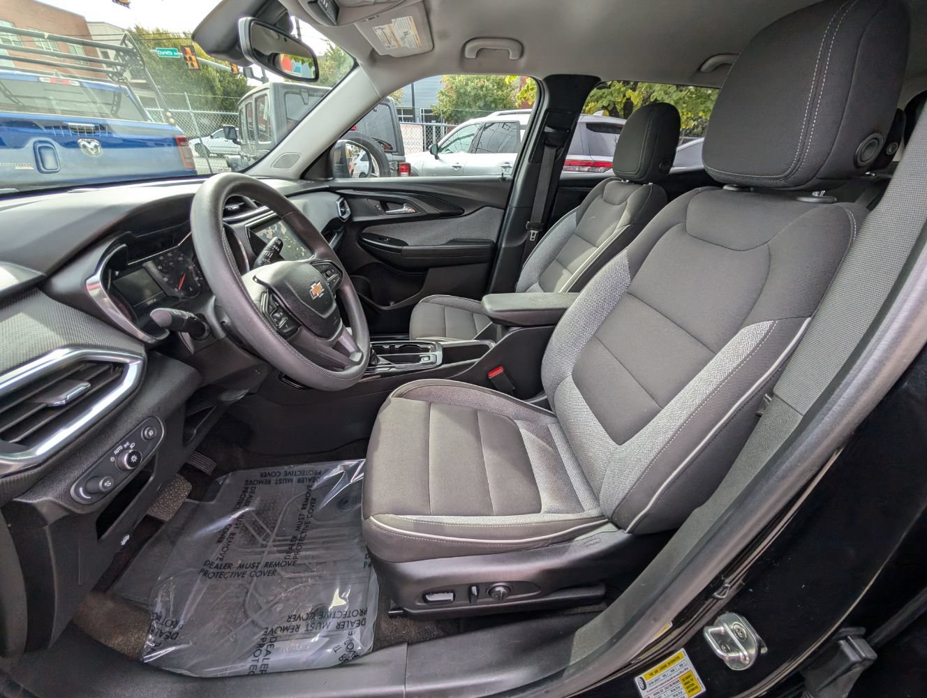 Used 2021 Chevrolet TrailBlazer LT w/ Convenience Package AWD/4WD image 15