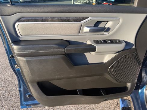 Used 2022 RAM 1500 Big Horn RWD image 12