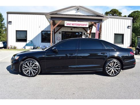 Used 2021 Audi A8 L 4.0T w/ Executive Plus Package image 2