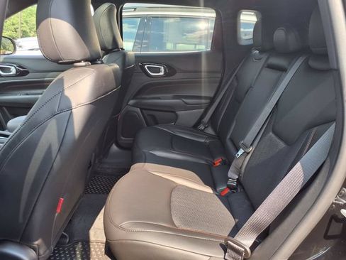 New 2026 Jeep Compass Trailhawk w/ Sun, Sound & Navigation Group AWD/4WD image 5