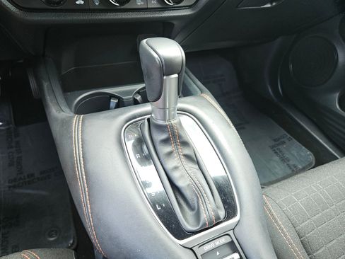 Certified 2025 Honda HR-V Sport image 18