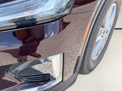 Used 2023 Chevrolet Traverse LT AWD/4WD image 9