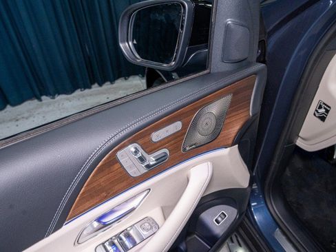 New 2026 Mercedes-Benz GLE 53 AMG 4MATIC image 11