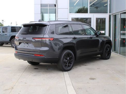 New 2026 Jeep Grand Cherokee L 4WD image 6