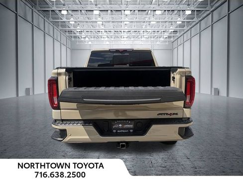 Used 2022 GMC Sierra 1500 AT4X AWD/4WD image 8