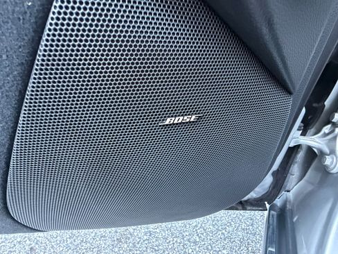 Used 2006 Mercedes-Benz S 500 4MATIC image 25