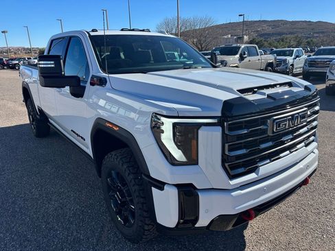 New 2026 GMC Sierra 3500 AT4 w/ AT4 Premium Plus Package image 3
