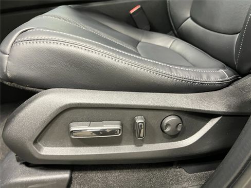 New 2025 Honda Pilot EX-L image 13