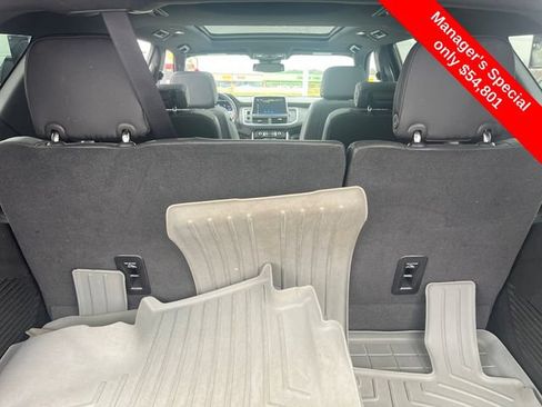 Used 2023 Chevrolet Tahoe Z71 w/ Z71 Off-Road Package AWD/4WD image 23