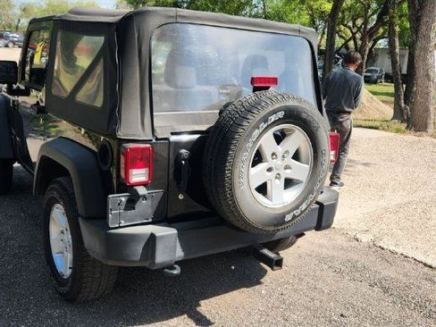 Used 2017 Jeep Wrangler Sport w/ Quick Order Package 23S image 4