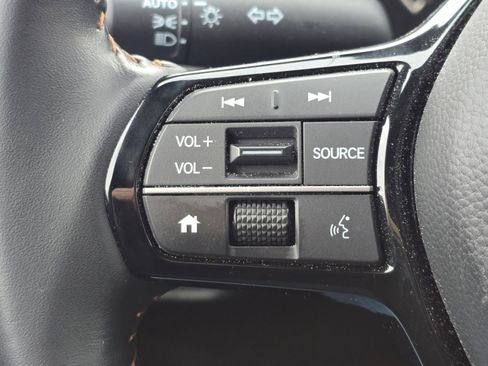 Used 2025 Honda HR-V Sport image 29