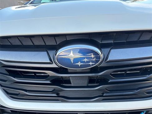 Certified 2025 Subaru Outback 2.5i image 28