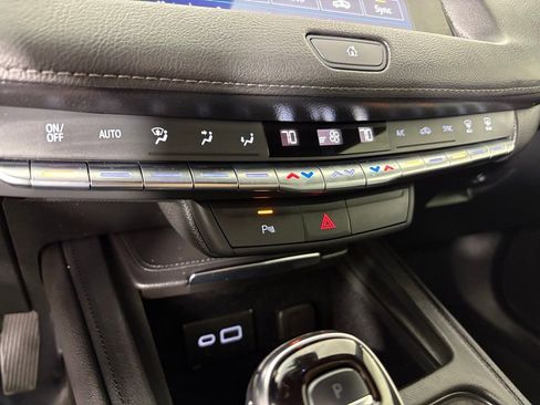 Used 2022 Cadillac XT4 Premium Luxury w/ Safety Alert Package image 32