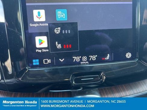 Used 2023 Volvo XC60 B5 Plus image 21