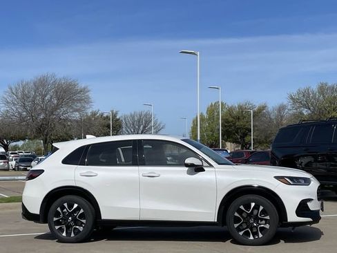 Used 2026 Honda HR-V EX-L image 3