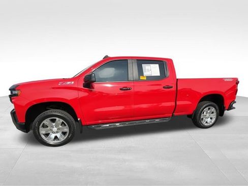 Used 2021 Chevrolet Silverado 1500 LT Trail Boss w/ Bed Protection Package AWD/4WD image 4