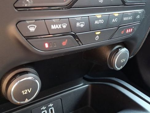 Used 2020 Ford Ranger XLT w/ Equipment Group 302A Luxury AWD/4WD image 25