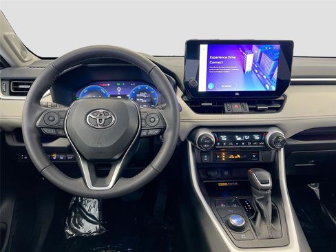 Used 2024 Toyota RAV4 Limited w/ Advanced Technology Package image 2