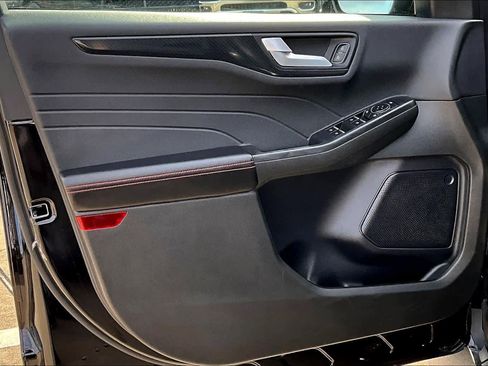 Used 2024 Ford Escape ST-Line image 21