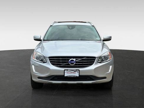 Used 2016 Volvo XC60 T5 Premier w/ Protection Package AWD/4WD image 2