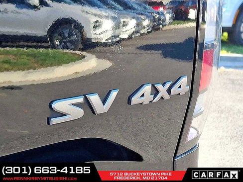Used 2022 Nissan Frontier SV w/ Technology Package image 28