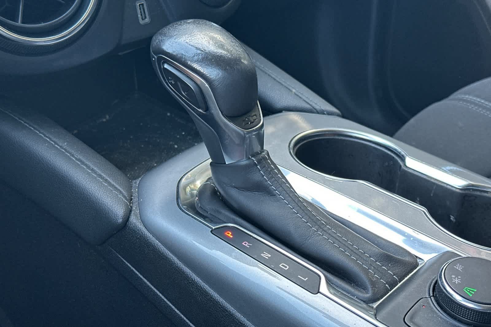 Used 2020 Chevrolet Blazer LT FWD image 22