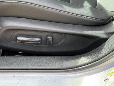 Certified 2026 Acura Integra FWD image 28