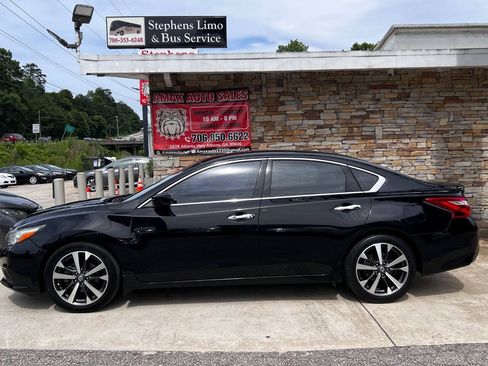 Used 2016 Nissan Altima 2.5 SR FWD image 3