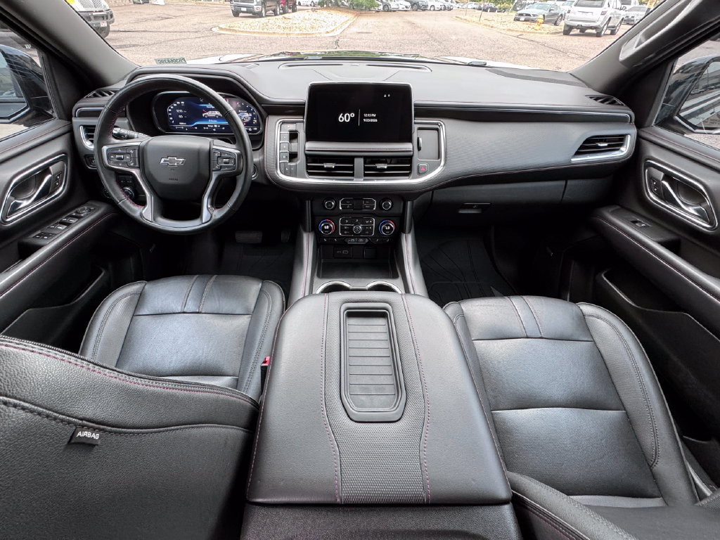 Used 2023 Chevrolet Suburban RST w/ Luxury Package AWD/4WD image 37