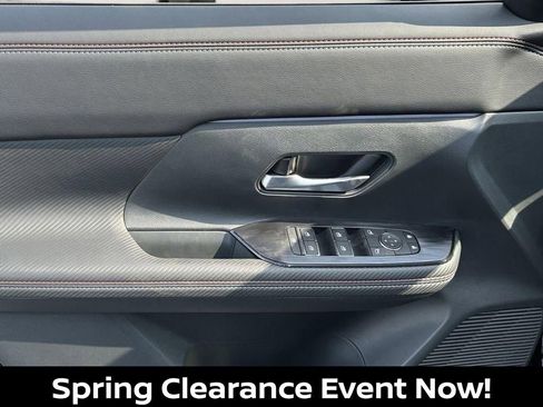 New 2026 Nissan Kicks SR w/ Cold Weather Package AWD/4WD image 14