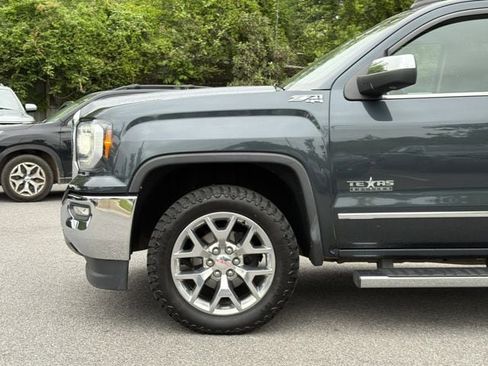 Used 2018 GMC Sierra 1500 SLT w/ Texas SLT Premium Package AWD/4WD image 9