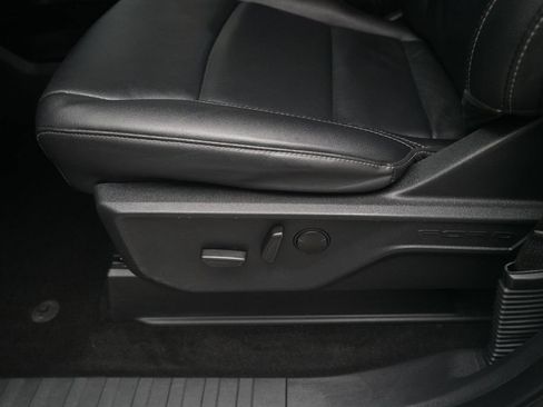 Used 2022 Ford F150 XLT w/ Equipment Group 302A High AWD/4WD image 32