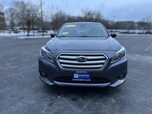 Used 2017 Subaru Legacy 2.5i Limited image 2