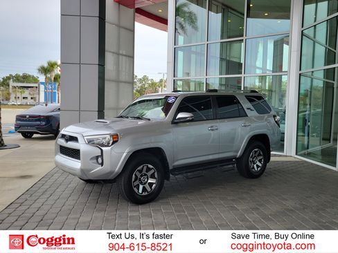 Used 2018 Toyota 4Runner TRD Off-Road Premium image 1