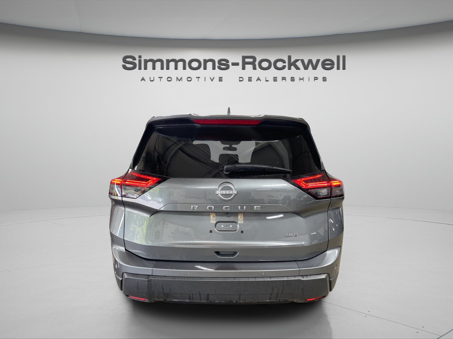 Used 2026 Nissan Rogue SV AWD/4WD image 4