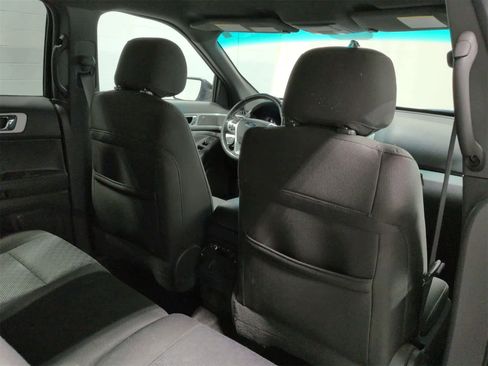 Used 2012 Ford Explorer XLT image 19